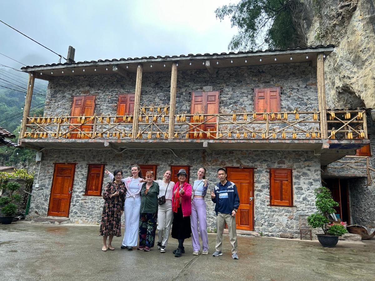 Yen Nhi Homestay Ban Gioc Cao Bang Exteriör bild